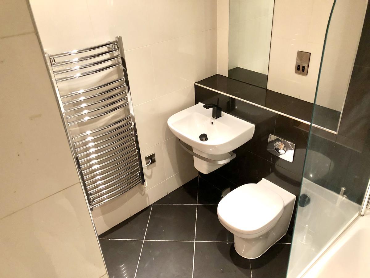 Blonk Street - Luxury Two Bedroom Apartment Шефилд Экстерьер фото