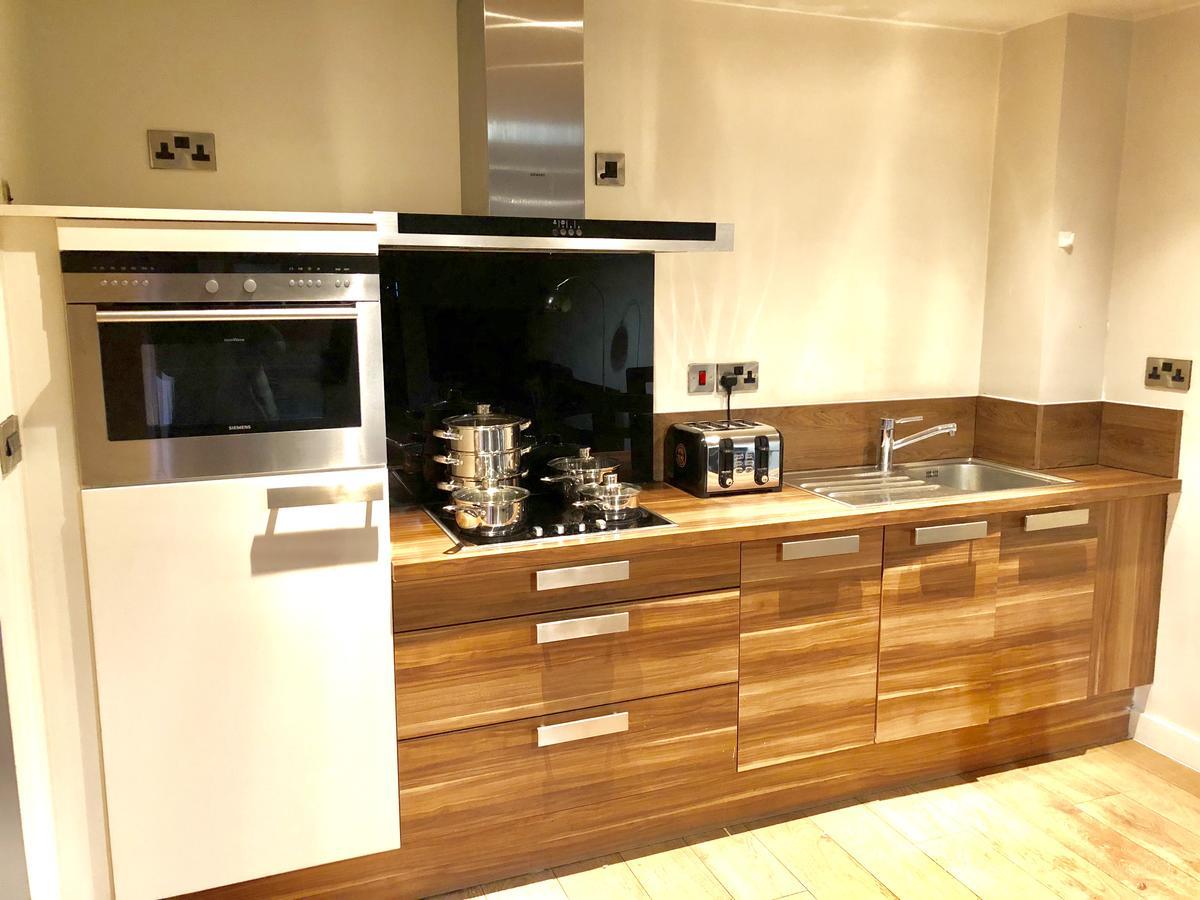 Blonk Street - Luxury Two Bedroom Apartment Шефилд Экстерьер фото